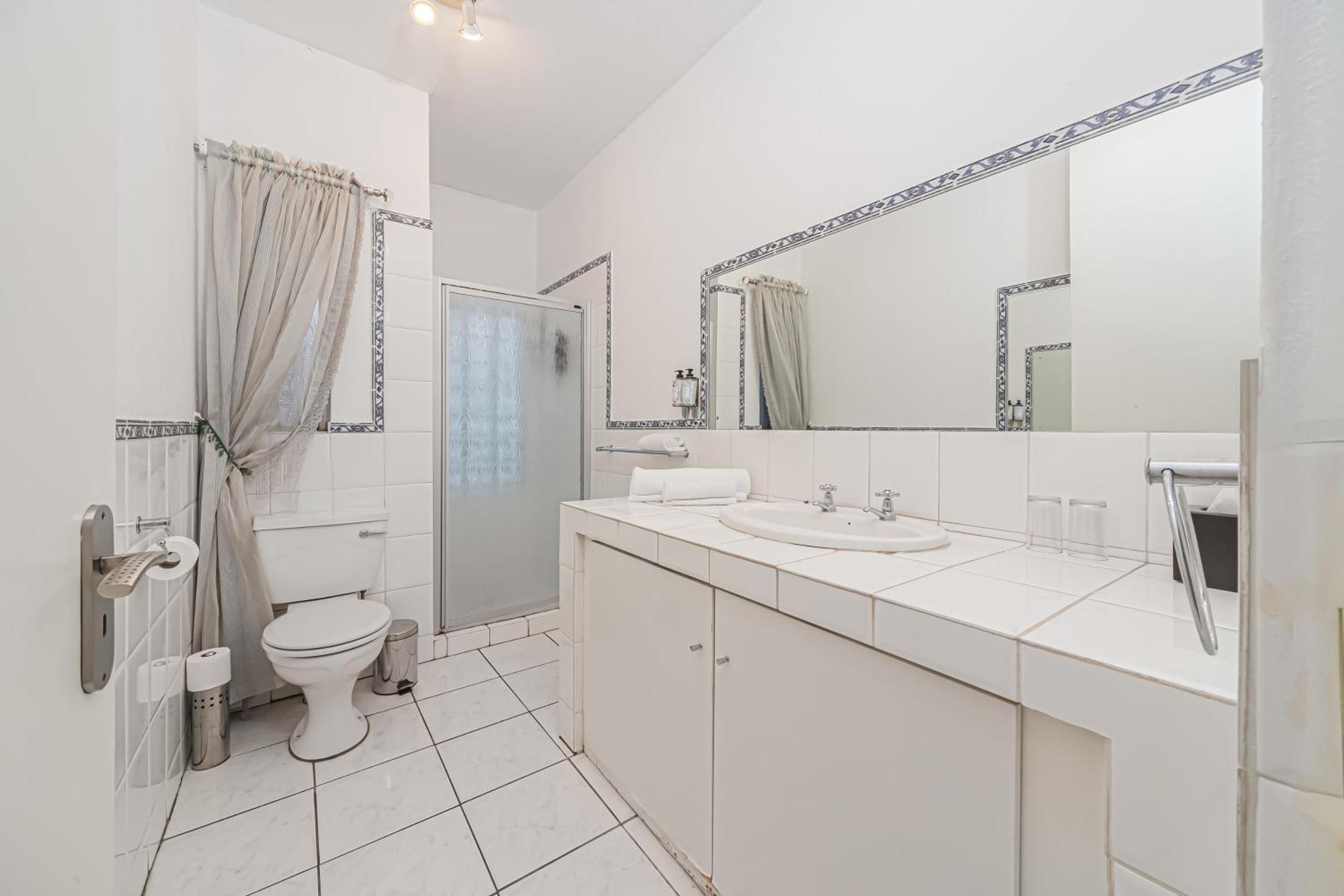 Le Petit Fillan Hotel Сандтън Екстериор снимка