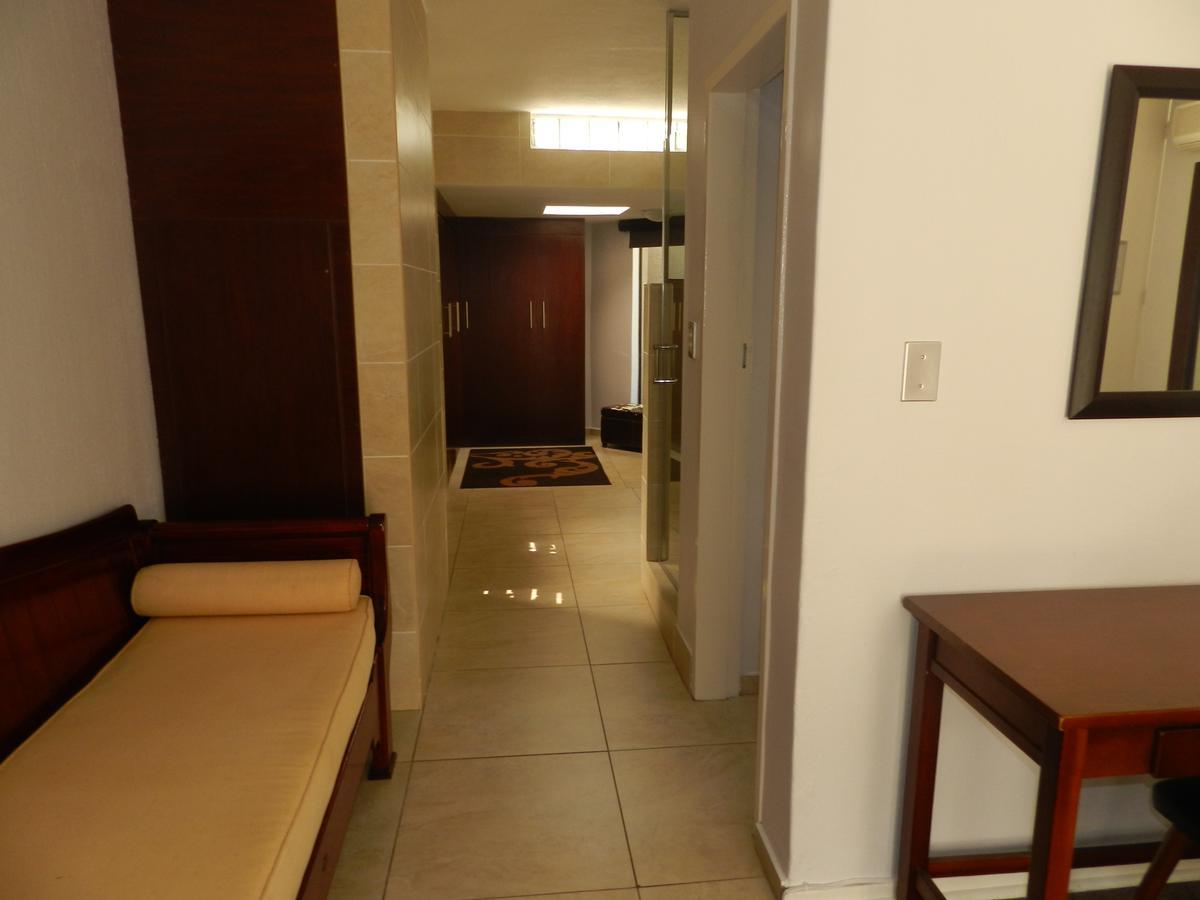 Le Petit Fillan Hotel Сандтън Екстериор снимка