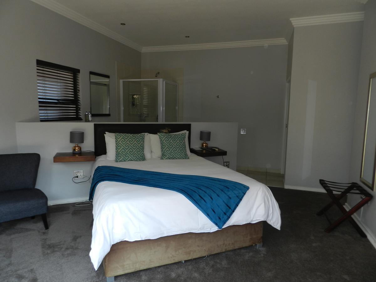 Le Petit Fillan Hotel Сандтън Екстериор снимка