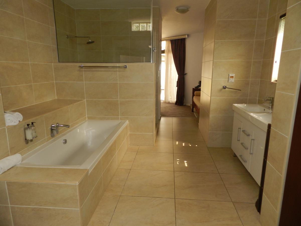 Le Petit Fillan Hotel Сандтън Екстериор снимка